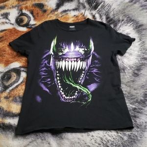 Venom , marvel shirt